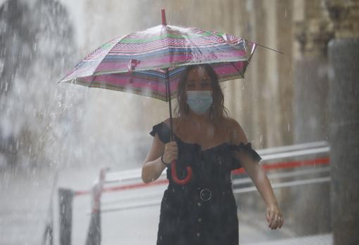El temporal cubre España de tormentas eléctricas: en las últimas 24 horas han caído más de 15.000 rayos