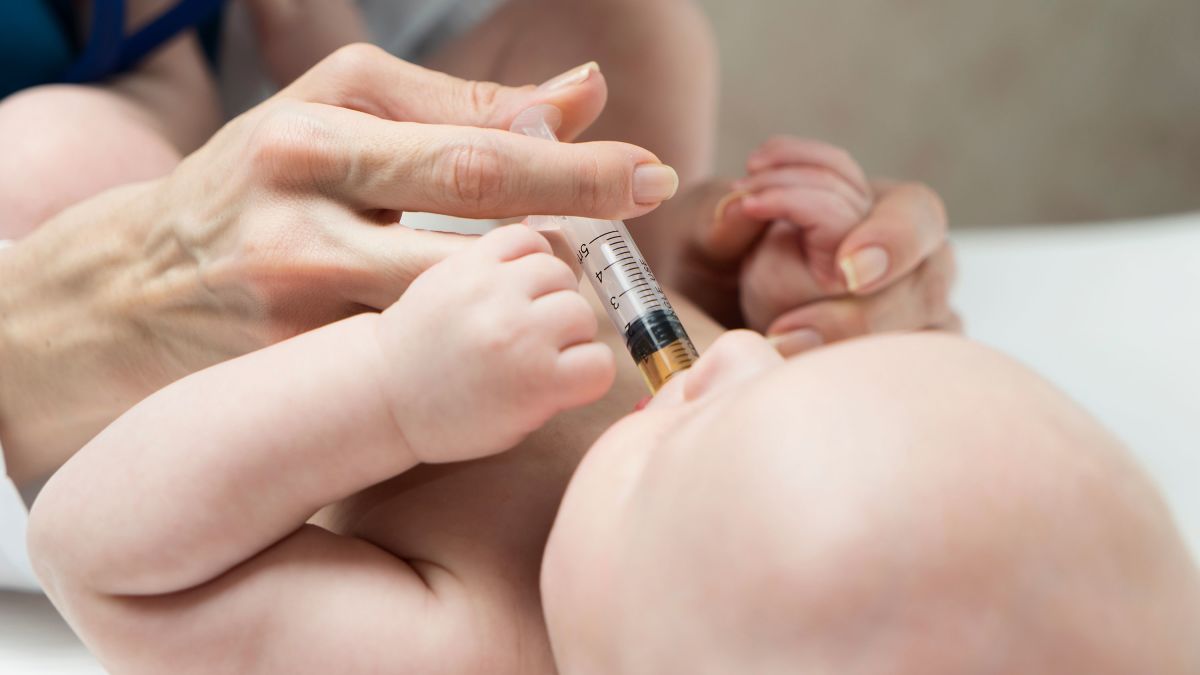 Estudio encuentra que el uso de antibióticos en bebés está relacionado con alergias, asma y otras afecciones