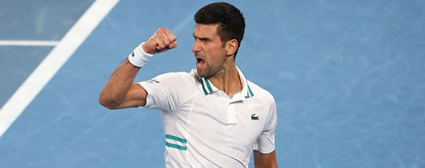Djokovic y Osaka aseguran su pase a la final del Abierto de Australia