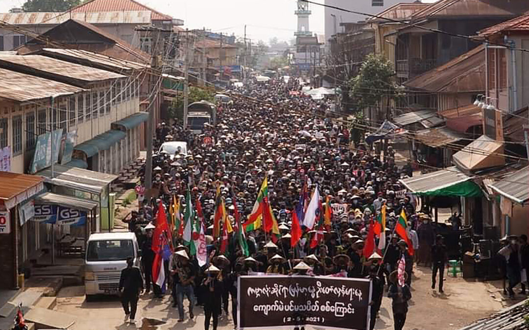 Myanmar: 8 muertes durante protestas de este domingo contra la Junta Militar