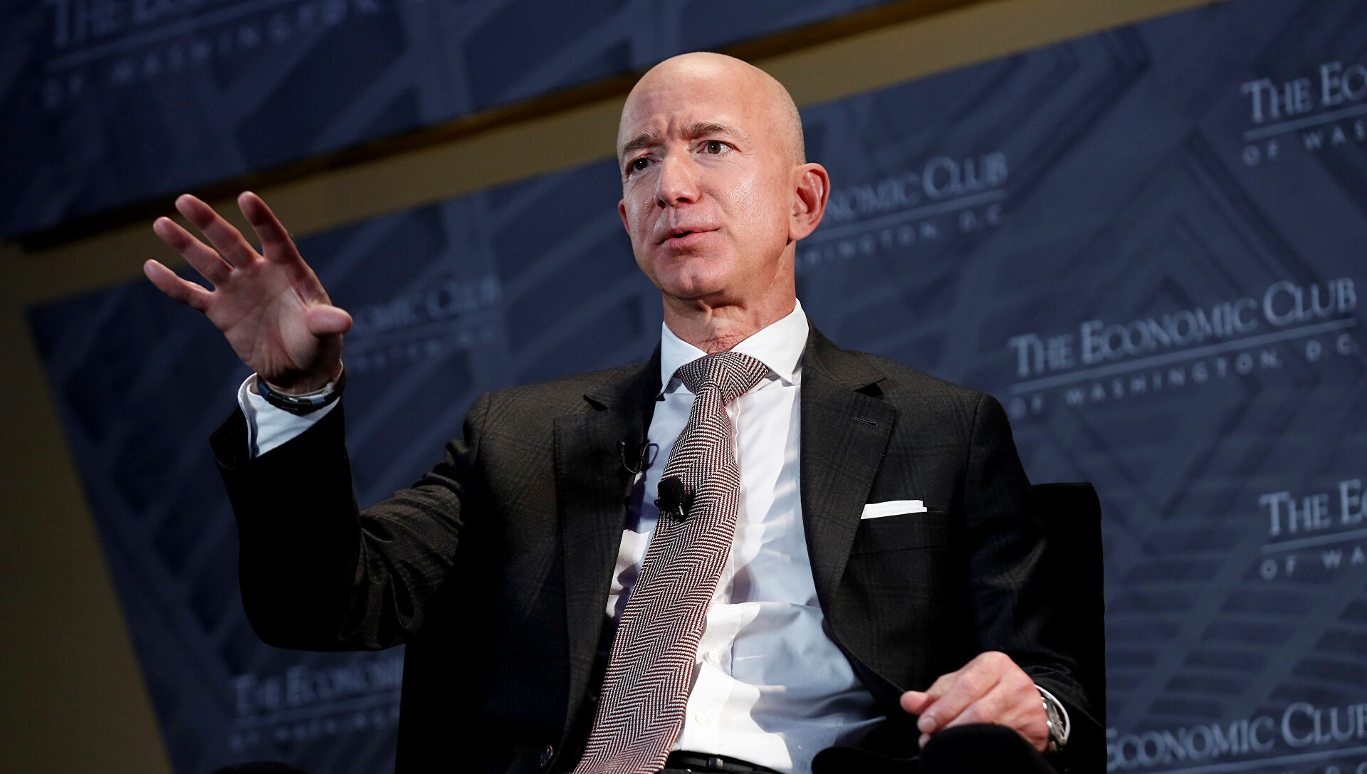 Jeff Bezos, el fundador de Amazon, demandó a la NASA