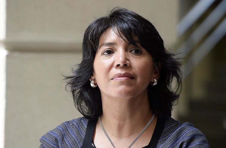 Presidenta del Senado chileno anunció su candidatura presidencial