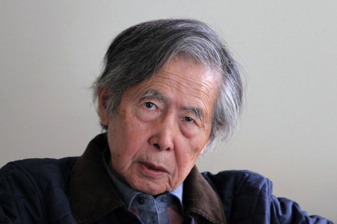 Alberto Fujimori fue trasladado a una clínica por descenso de saturación de oxígeno en la sangre