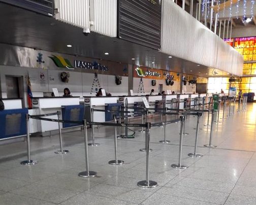 Margariteños que hackearon pantallas del Aeropuerto Internacional Santiago Mariño fueron liberados