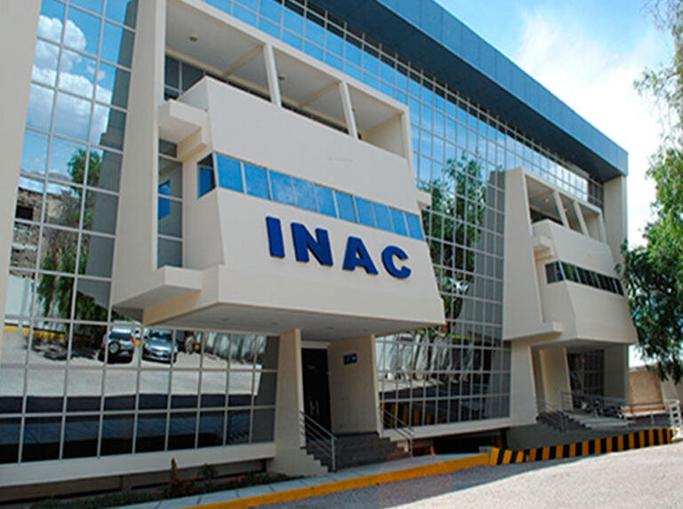 INAC sostiene reunión con aerolínea brasileña para establecer relación comercial