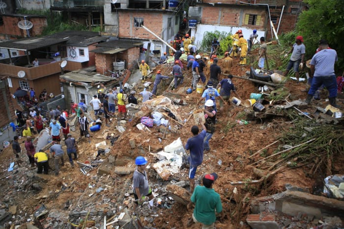 Tragedia en Brasil: Petrópolis en alerta por más lluvias, muertos suman 117