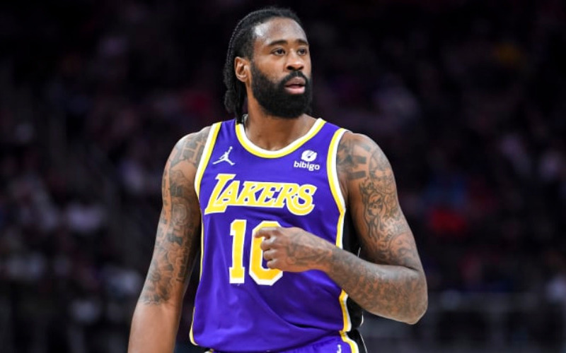 Lakers dejan en libertad a DeAndre Jordan