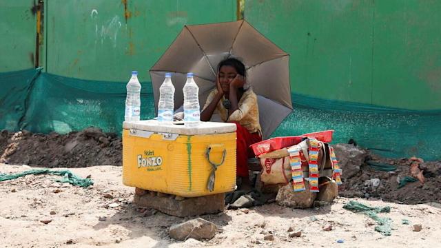 Pakistán alerta por nueva ola de calor de hasta 49 grados