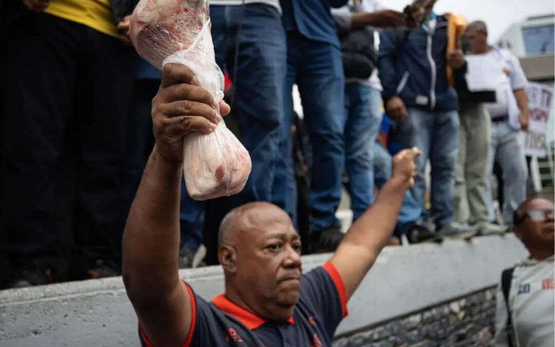 Trabajadores venezolanos piden a EEUU mediar por mejores salarios y convocatoria electoral