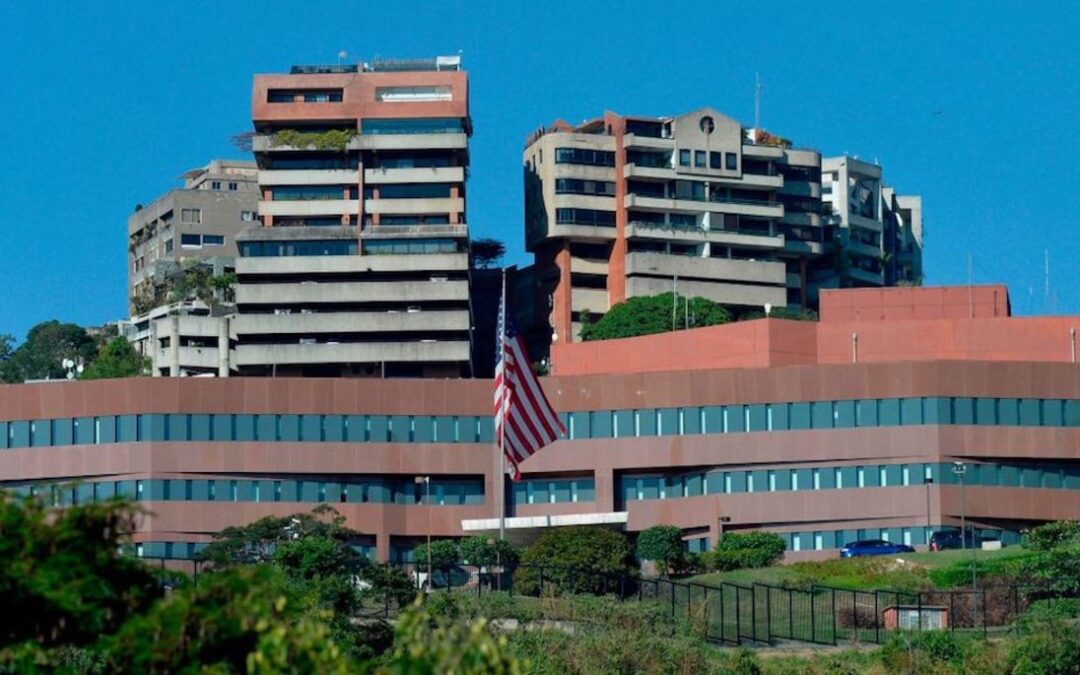 La Embajada de EEUU en Caracas sigue contratando venezolanos: estos son los cargos disponibles y cómo aplicar