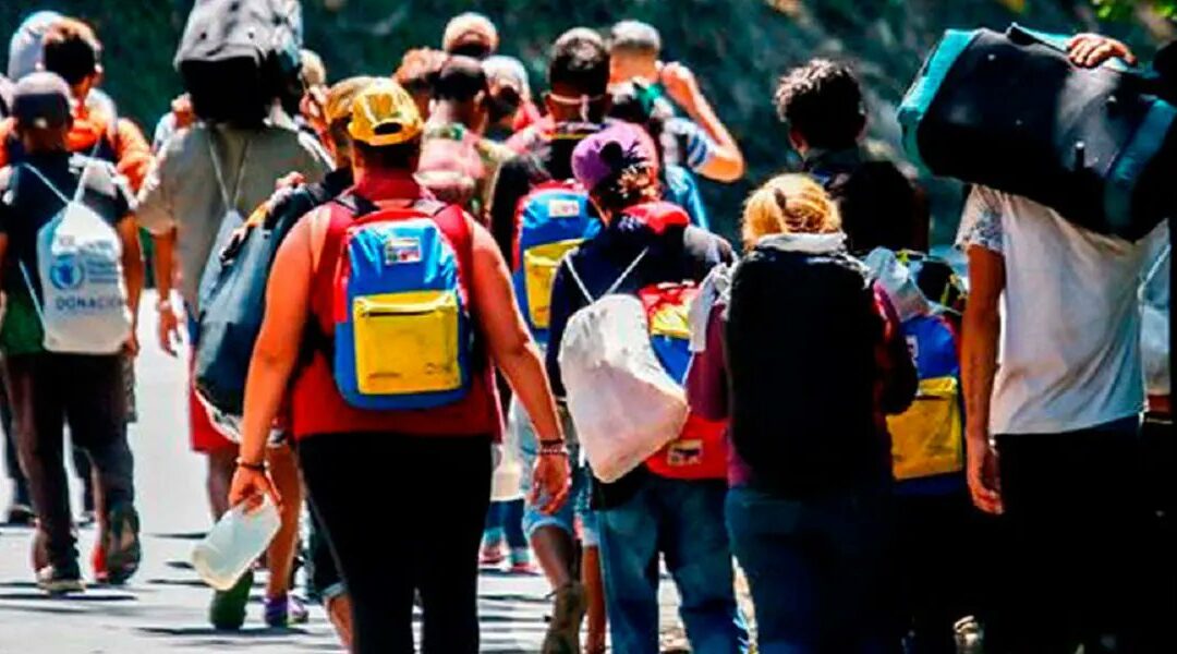 El dato que tiene en alerta a Chile: 45.000 venezolanos salieron del mercado laboral en un año