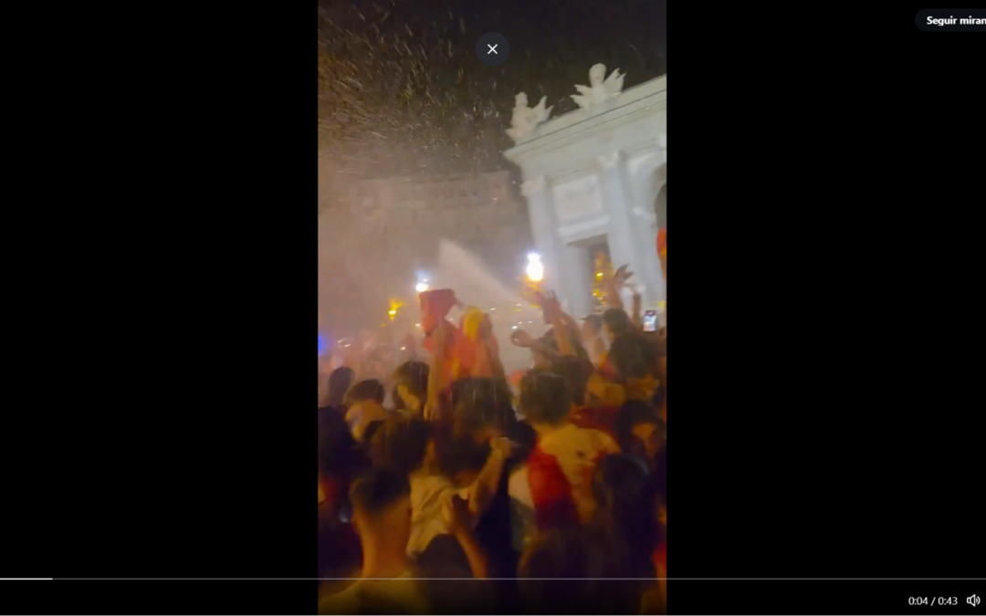 España vuelve a levantar la Copa: así fue la eufórica celebración en Madrid